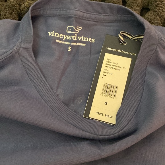 NWT men’s Vineyard Vines shirt. - Picture 4 of 7